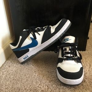 Nike Prestige IV Low